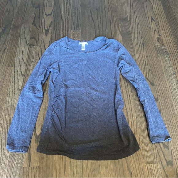 SHIPS FREE 🚚Maternity Shirt Lot! 9 Shirts! - Picture 2 of 16